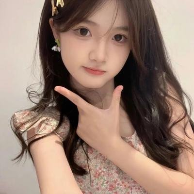 一脚踏上南天门，对面跪的全是神